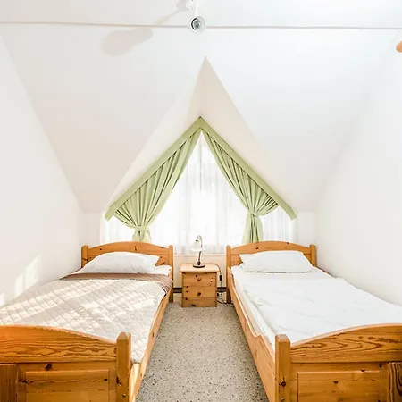 Apartment Kapitänsgarten, Nr 7 Prerow